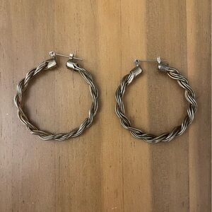 Silver wire Twisted Hoop Earrings